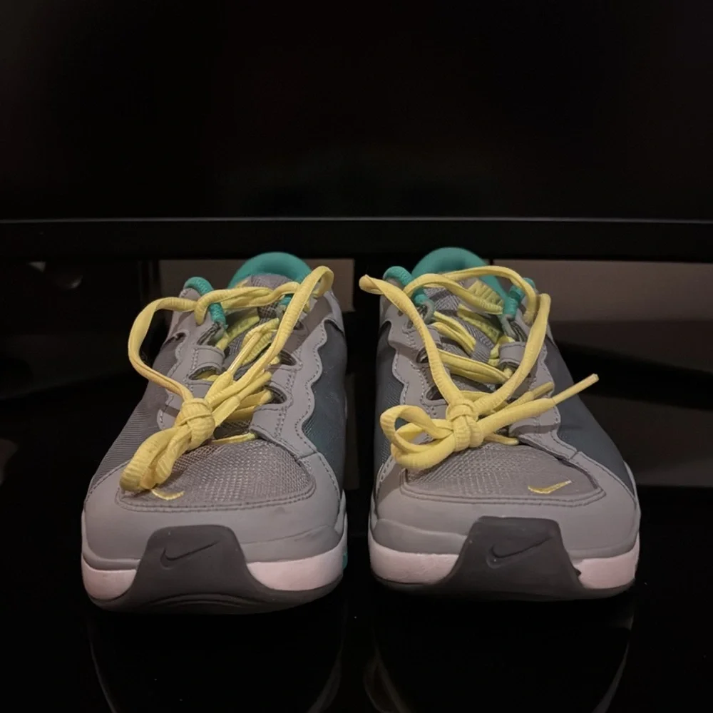 Nike Flex Trainer 2 - Picture 2 of 5